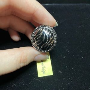 Premier Designs “Safari” ring #1615